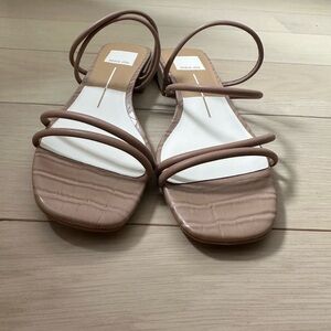 Dolce Vita New Worn. Low Heel Sandal